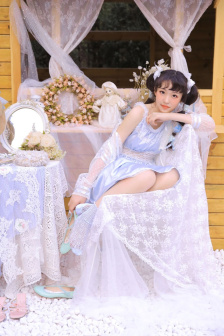 我和黑帮大佬的365天